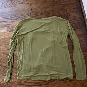 Lululemon Athletica open back Long Sleeve Top